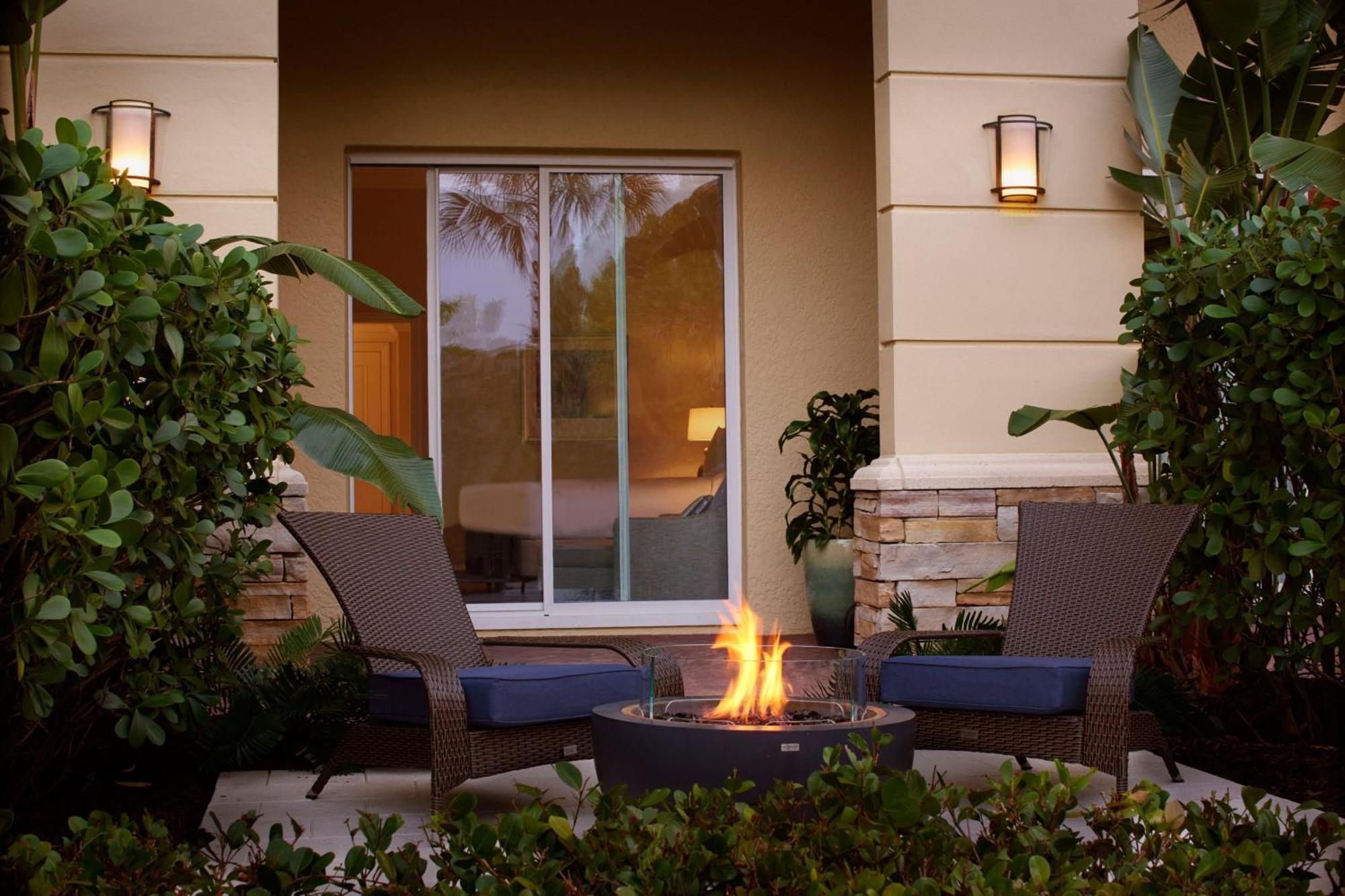 The Ritz-Carlton Naples, Tiburon Hotel Bagian luar foto