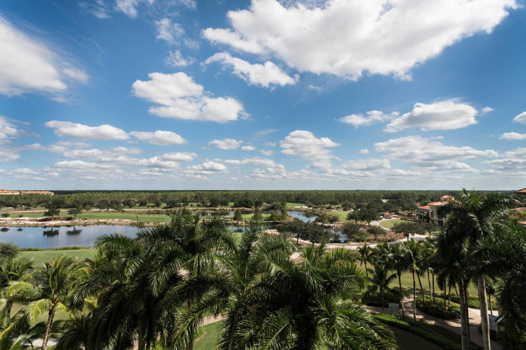 The Ritz-Carlton Naples, Tiburon Hotel Bagian luar foto